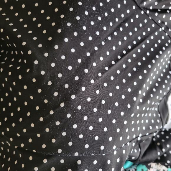 Size 20 Cacique one piece polkadot swimsuit, black and white - Picture 4 of 4